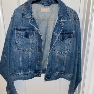 XL Everlane shrunken denim jacket!
